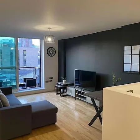 Apartment Homely Apartment, Balcony, Free Parking Sheffield